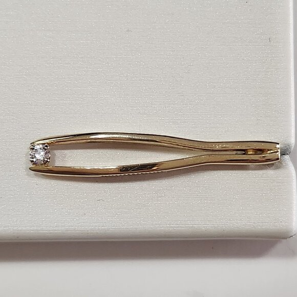 14K Solid Gold Tweezer Lapel Pin with Cubic Zirconia - Picture 1 of 6